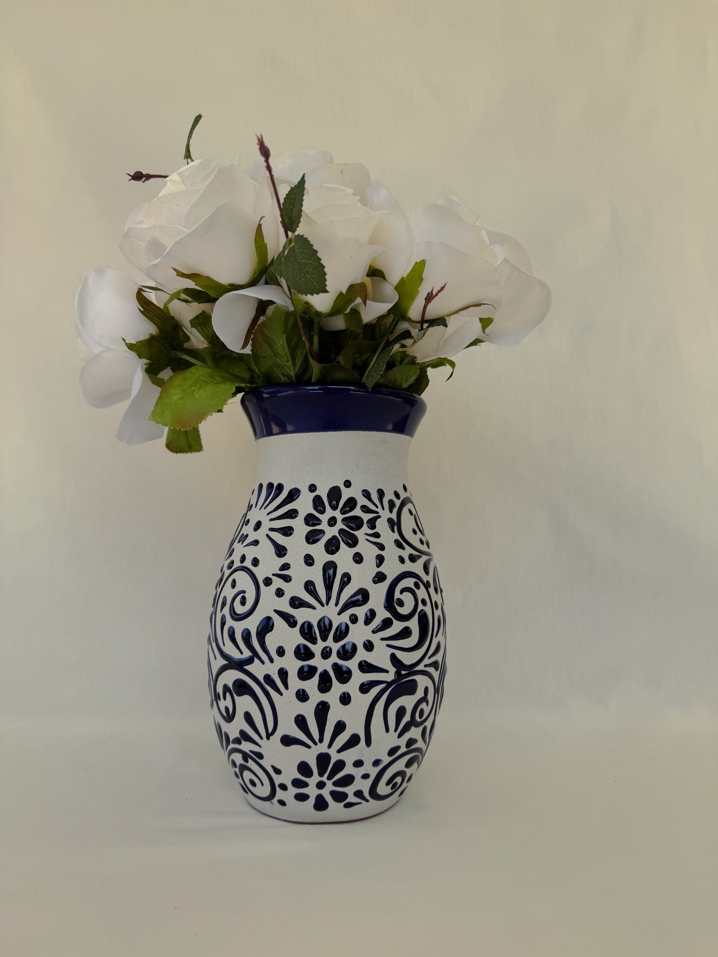 Cobalt Boliche Vase