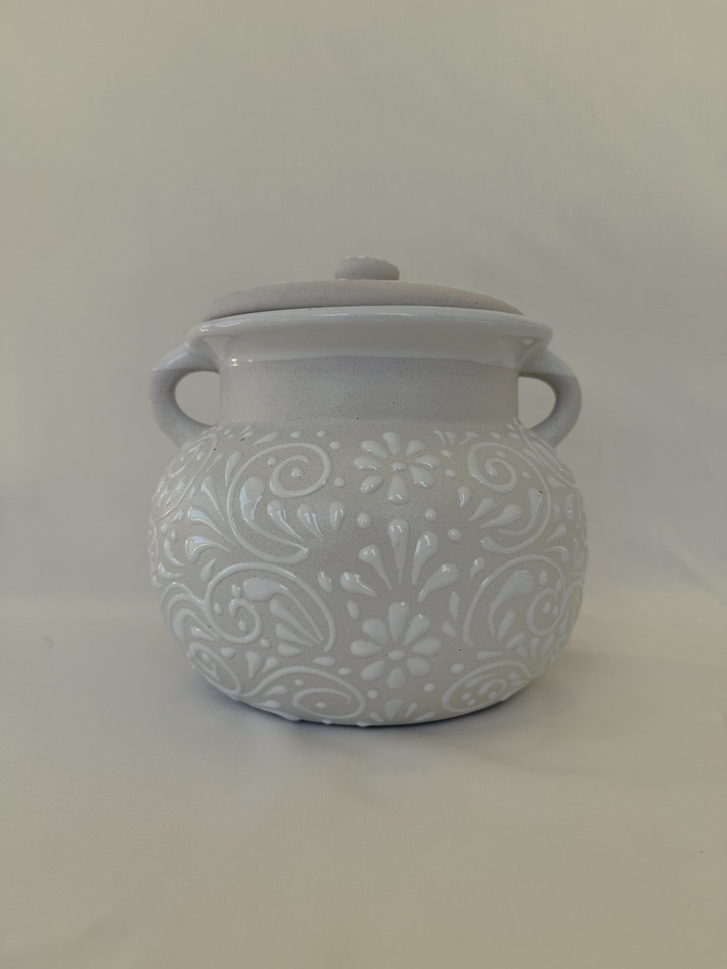 White Decorative Frijolera