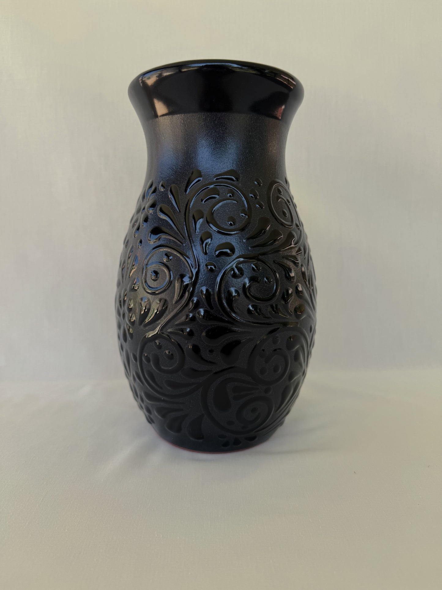Black Boliche Vase Mix Design